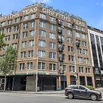 Chic 2-Bedroom In Surry Hills