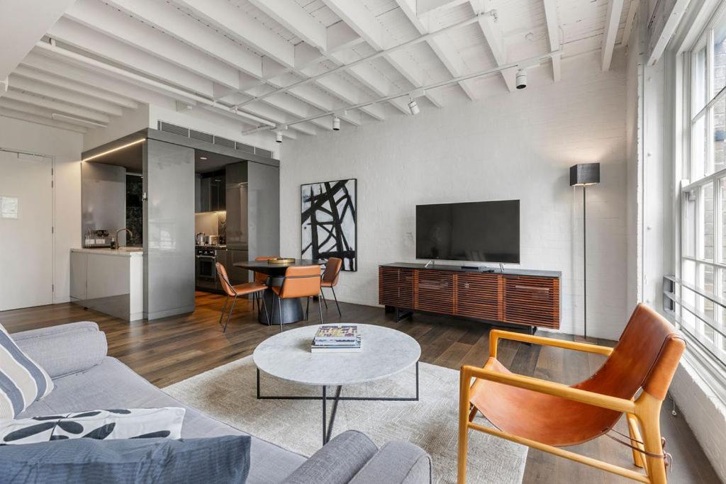 Apartment Chic 2-bedroom In Surry Hills Sydney