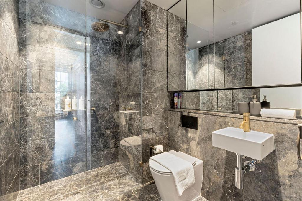 Chic 2-bedroom In Surry Hills Sydney