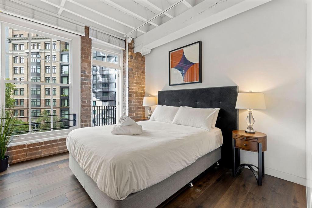 Apartment Chic 2-bedroom In Surry Hills